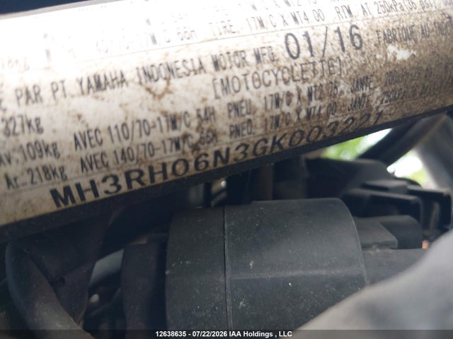 Yamaha YZFR3 2016 MH3RH06N3GK003221 Image 10