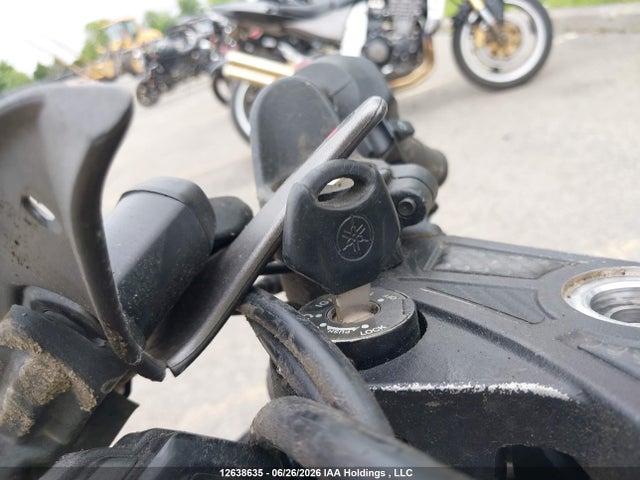 Yamaha YZFR3 2016 MH3RH06N3GK003221 Image 7