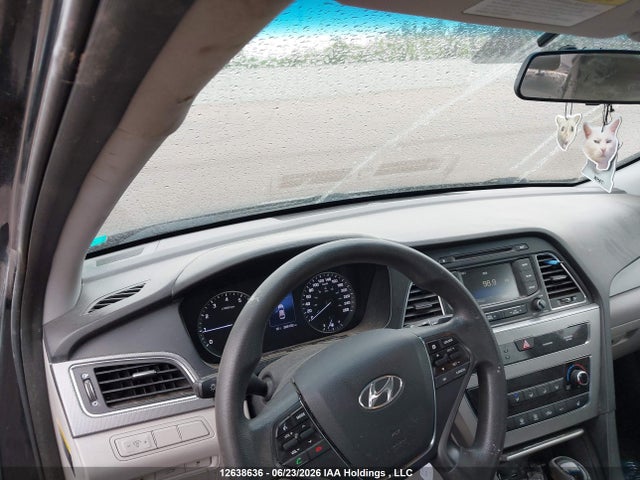 Hyundai SONATA SE 2015 5NPE24AF6FH007380 Image 18