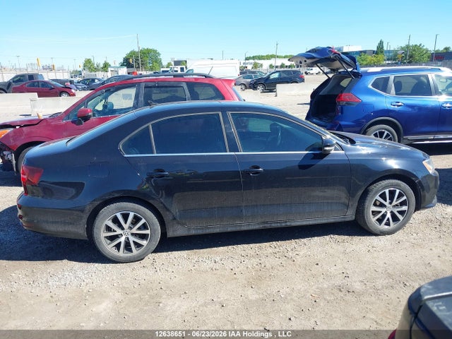3VWB67AJ3GM400789 Volkswagen JETTA SE
