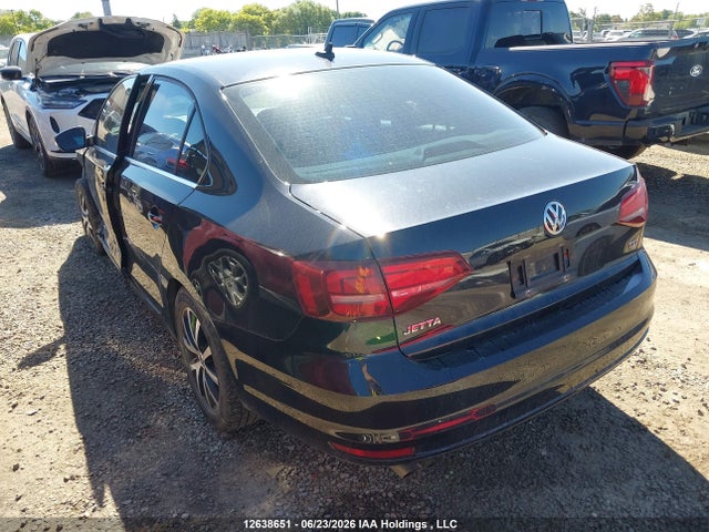 3VWB67AJ3GM400789 Volkswagen JETTA SE