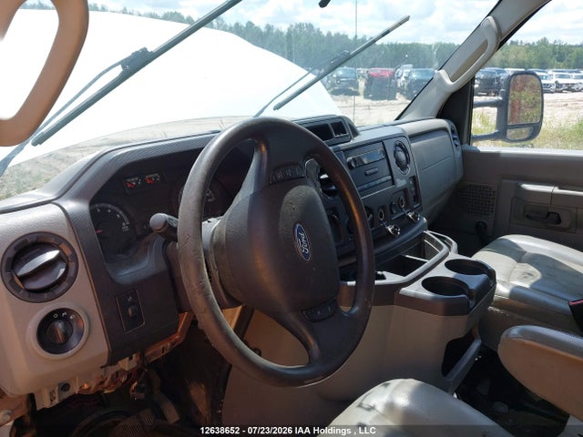 Продаж на аукціоні авто 2017 Ford Econoline E450 Super Duty Cutwy Van, vin: 1FDXE4FS4HDC51667, номер лоту: 12638652