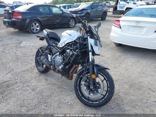 Продаж на аукціоні авто 2019 Kawasaki Er650 H, vin: JKAEREH12KDA38375, номер лоту: 12638653