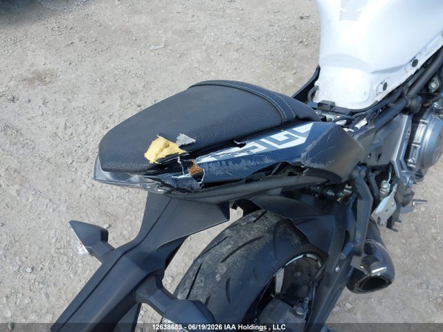 Kawasaki Er650 H 2019 JKAEREH12KDA38375 Image 12