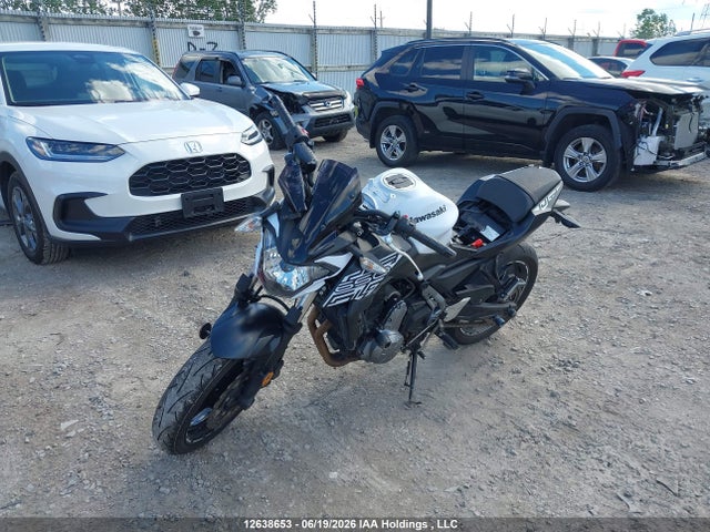 Kawasaki Er650 H 2019 JKAEREH12KDA38375 Image 2