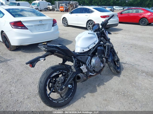 Kawasaki Er650 H 2019 JKAEREH12KDA38375 Image 4
