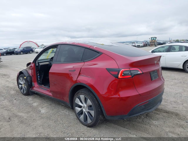 Tesla Model Y Long Range 2024 7SAYGDEE4RF006248 Image 3