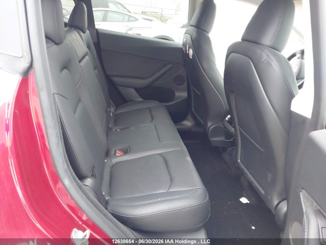 Tesla Model Y Long Range 2024 7SAYGDEE4RF006248 Image 8