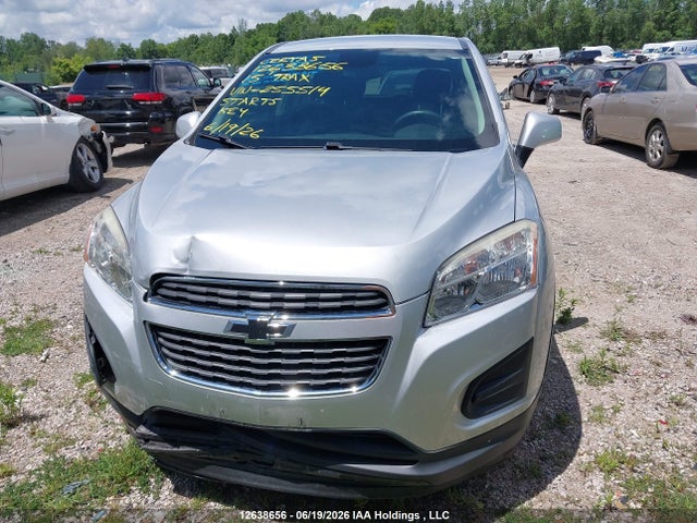 12638656 :رقم المزاد ، 3GNCJKSB0FL255514 vin ، 2015 Chevrolet Trax Ls مزاد بيع