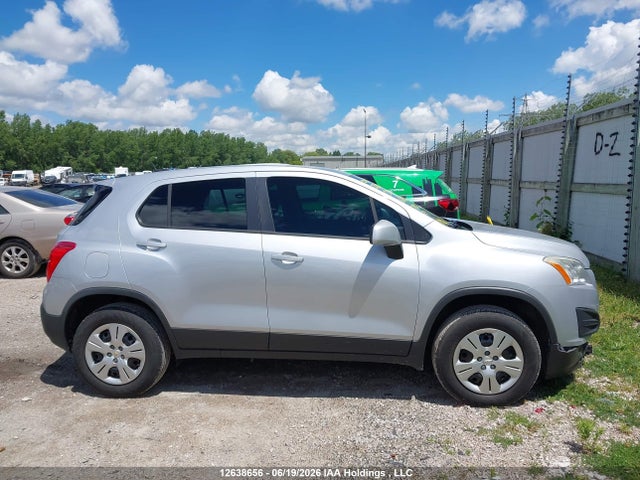 12638656 :رقم المزاد ، 3GNCJKSB0FL255514 vin ، 2015 Chevrolet Trax Ls مزاد بيع