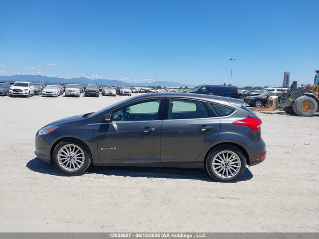 Ford FOCUS ELECTRIC 2017 1FADP3R49HL261180 Image 14