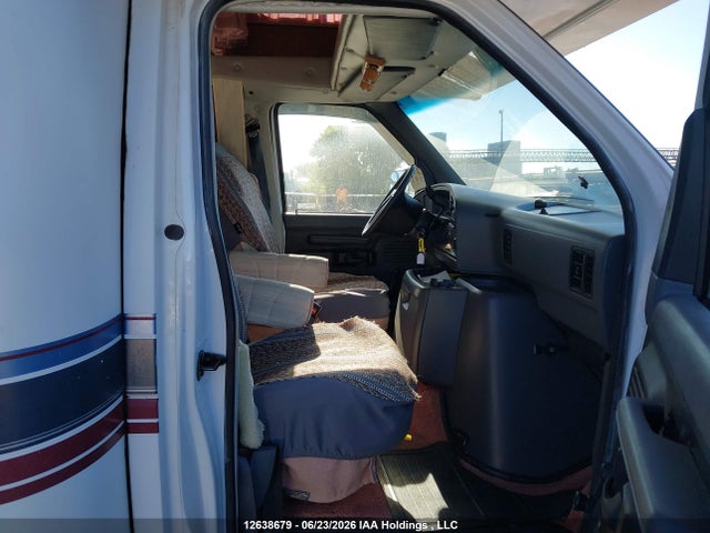 Продажа на аукционе авто 1994 Ford Econoline E350 Cutaway Van, vin: 1FDKE30G0RHA13754, номер лота: 12638679
