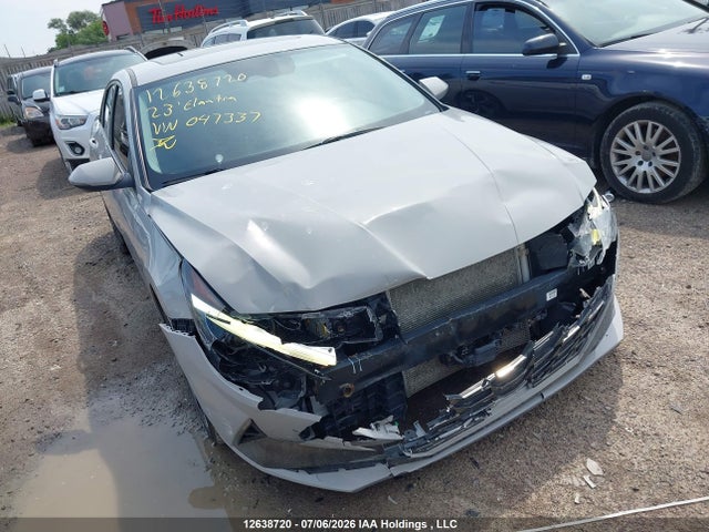 2023 Hyundai Elantra Hybrid Luxury მანქანა იყიდება აუქციონზე, vin: KMHLN4AJXPU047337, აუქციონის ნომერი: 12638720