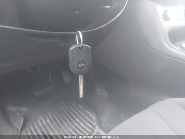 12638729 :رقم المزاد ، 1FADP3K25GL286732 vin ، 2016 Ford Focus Se مزاد بيع
