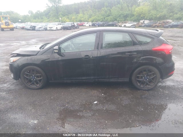 12638729 :رقم المزاد ، 1FADP3K25GL286732 vin ، 2016 Ford Focus Se مزاد بيع