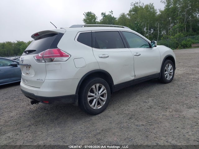 2016 Nissan Rogue S/sl/sv მანქანა იყიდება აუქციონზე, vin: 5N1AT2MV4GC881528, აუქციონის ნომერი: 12638747