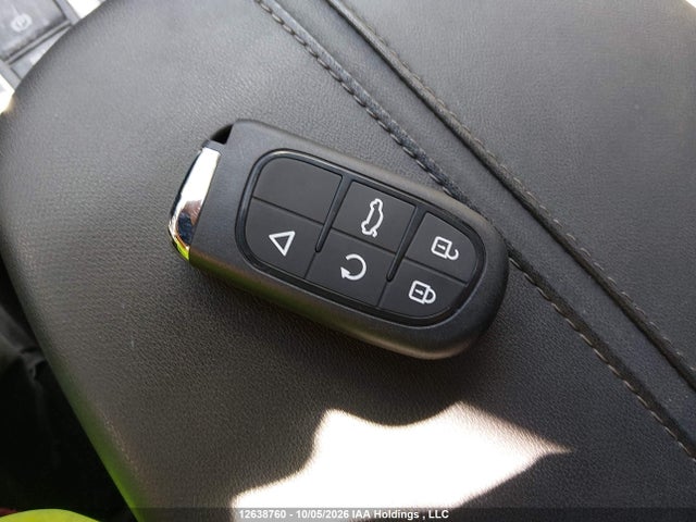 12638760 :رقم المزاد ، 19UUB3F59JA800602 vin ، 2018 Acura Tlx Tech مزاد بيع