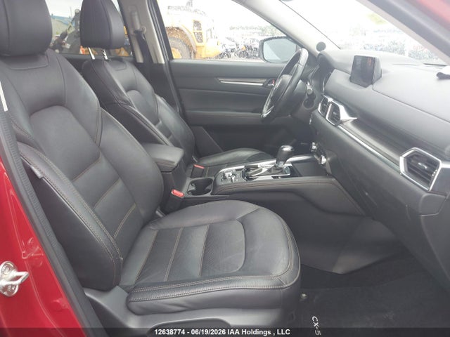 Mazda CX-5 GT 2017 JM3KFBDL9H0192738 Image 5