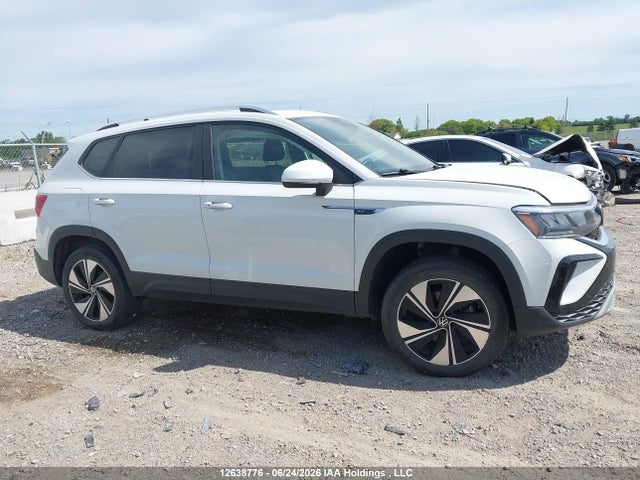 Volkswagen TAOS SE 2023 3VVVX7B29PM360238 Image 13