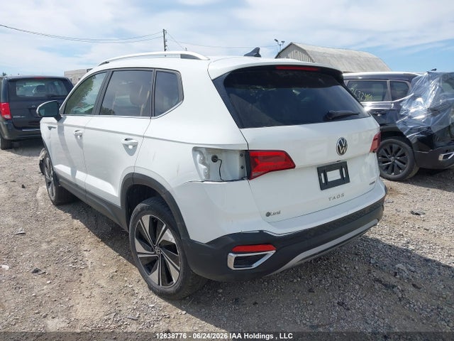 Volkswagen TAOS SE 2023 3VVVX7B29PM360238 Image 3