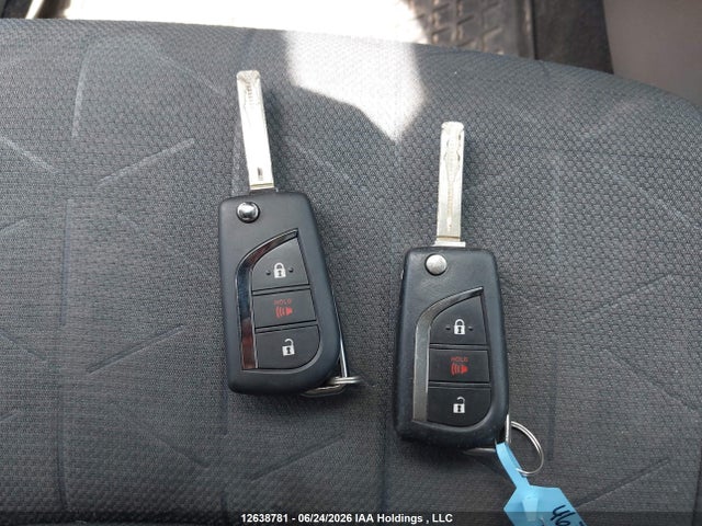 Toyota RAV4 LE 2019 2T3B1RFV8KW049667 Image 11