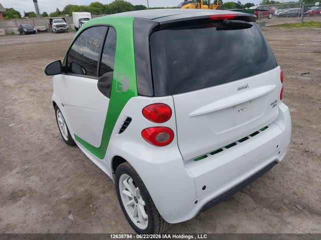Продажа на аукционе авто 2016 Smart Fortwo Electric, vin: WMEEJ9AA0GK841993, номер лота: 12638794