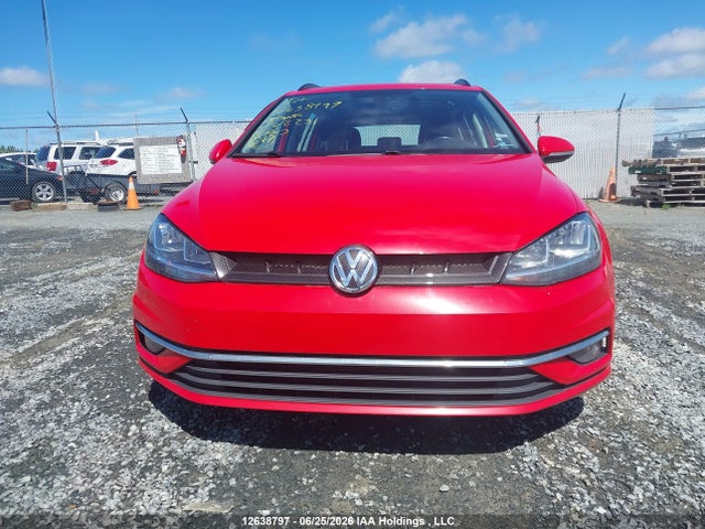 3VW717AU0JM762231 Volkswagen Golf Sportwagen 1.8 Tsi Comfortline/1.8 Tsi Trendline