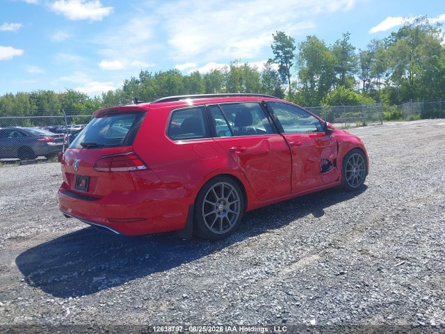 3VW717AU0JM762231 Volkswagen Golf Sportwagen 1.8 Tsi Comfortline/1.8 Tsi Trendline