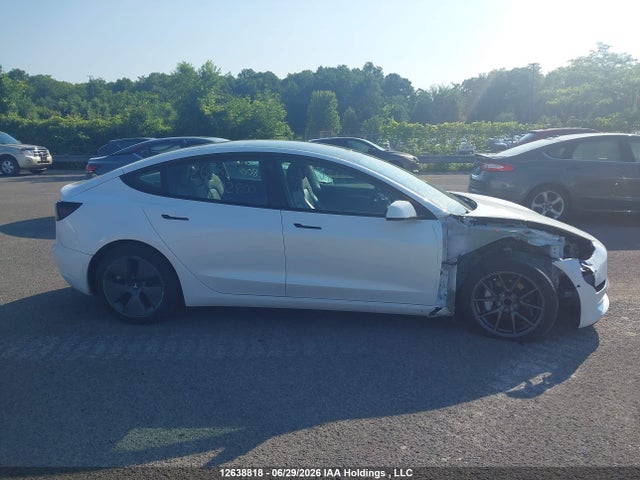 Tesla Model 3 Rwd/standard Range 2022 5YJ3E1EA3NF312800 Image 13