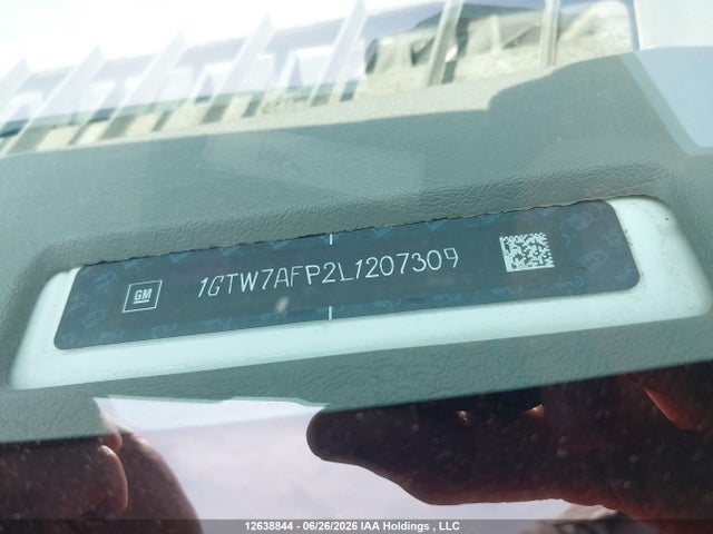 GMC Savana G2500 2020 1GTW7AFP2L1207309 Image 9