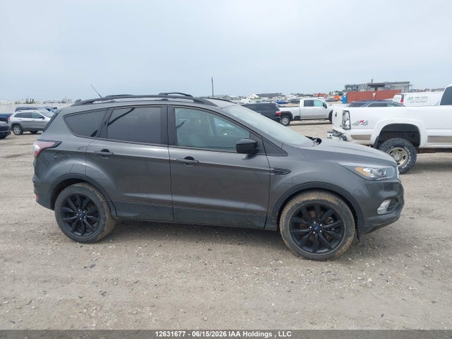 Продажа на аукционе авто 2018 Ford Escape Se, vin: 1FMCU9GD8JUC23391, номер лота: 12631677
