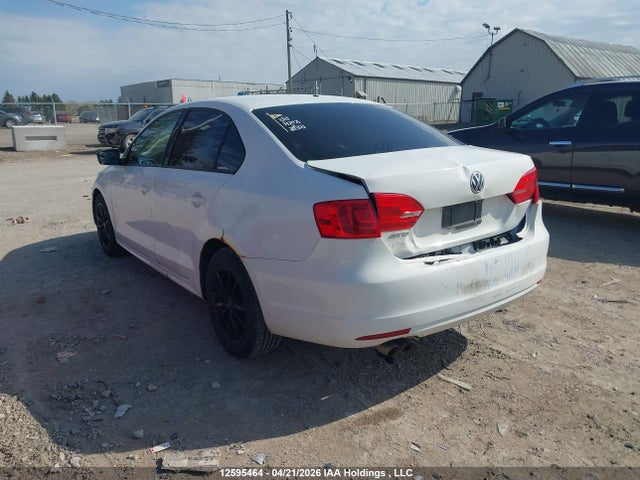 12595464 :رقم المزاد ، 3VW2K7AJ9DM432881 vin ، 2013 Volkswagen Jetta 2.0l Trendline/2.0l Trendline+ مزاد بيع