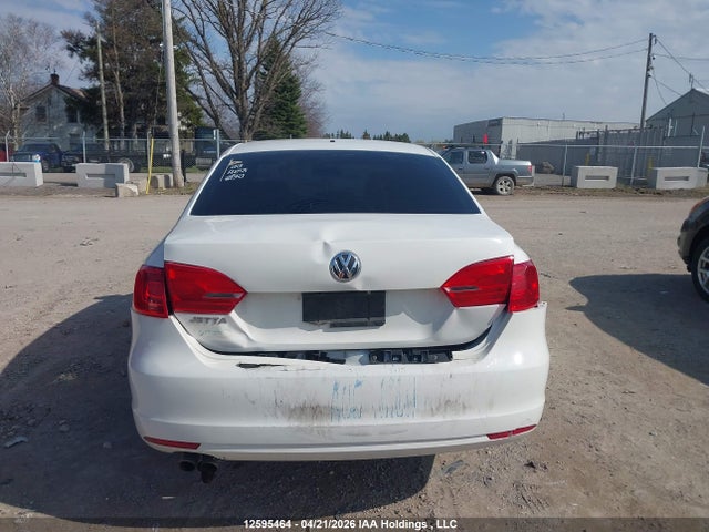 12595464 :رقم المزاد ، 3VW2K7AJ9DM432881 vin ، 2013 Volkswagen Jetta 2.0l Trendline/2.0l Trendline+ مزاد بيع