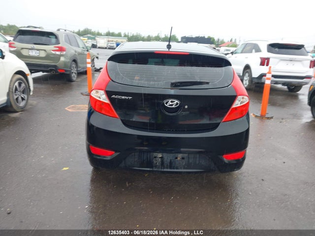 2012 Hyundai Accent Gl მანქანა იყიდება აუქციონზე, vin: KMHCT5AE5CU007465, აუქციონის ნომერი: 12635403