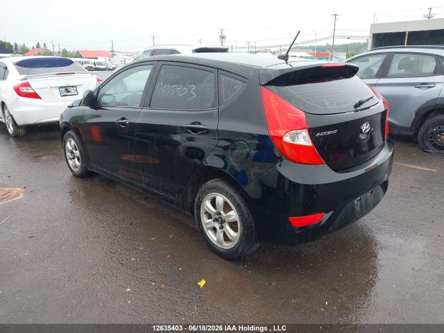 2012 Hyundai Accent Gl მანქანა იყიდება აუქციონზე, vin: KMHCT5AE5CU007465, აუქციონის ნომერი: 12635403