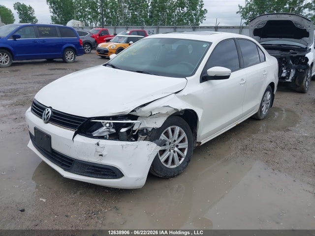 12638906 :رقم المزاد ، 3VWDK7AJ0BM040961 vin ، 2011 Volkswagen Jetta 2.0l Comfortline مزاد بيع
