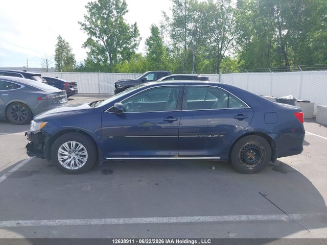 2014 Toyota Camry Le მანქანა იყიდება აუქციონზე, vin: 4T1BF1FK5EU781289, აუქციონის ნომერი: 12638911