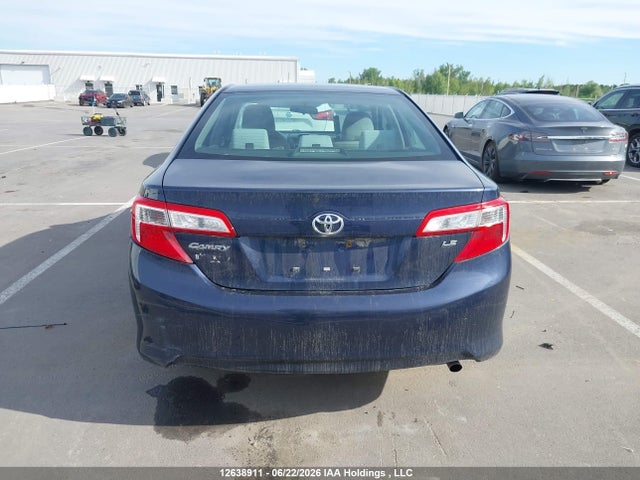 2014 Toyota Camry Le მანქანა იყიდება აუქციონზე, vin: 4T1BF1FK5EU781289, აუქციონის ნომერი: 12638911