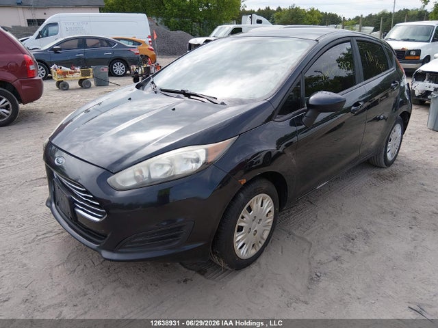12638931 :رقم المزاد ، 3FADP4TJ7FM162700 vin ، 2015 Ford Fiesta S مزاد بيع