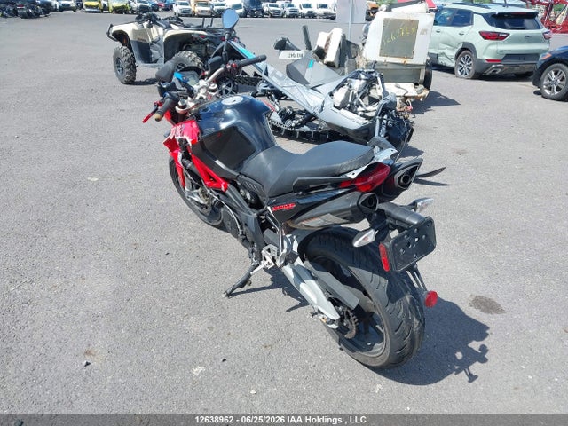 Продажа на аукционе авто 2012 Aprilia Shiver 750, vin: ZD4RAC012CS000352, номер лота: 12638962