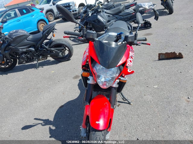 Продажа на аукционе авто 2012 Aprilia Shiver 750, vin: ZD4RAC012CS000352, номер лота: 12638962