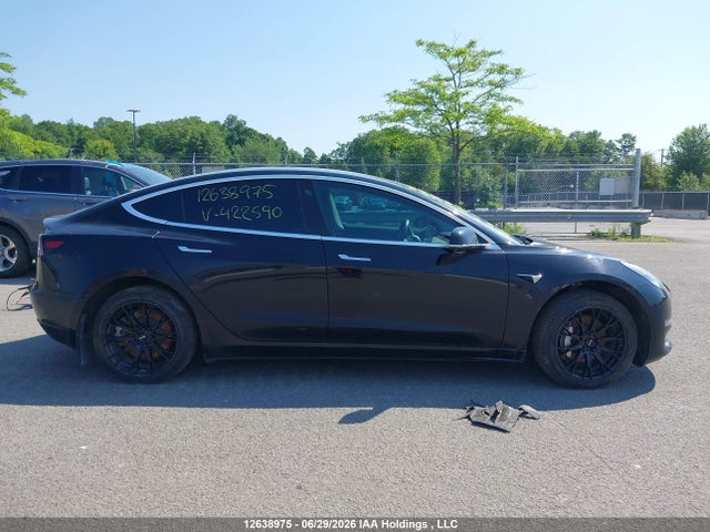 5YJ3E1EA4KF422590 Tesla MODEL 3