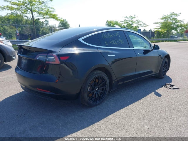 5YJ3E1EA4KF422590 Tesla MODEL 3