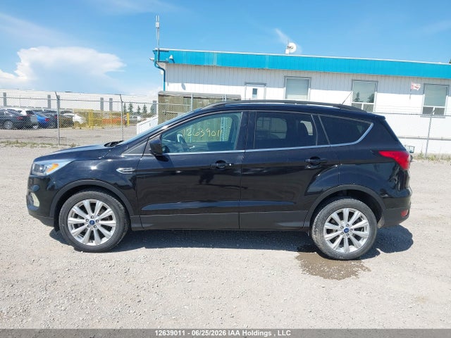 12639011 :رقم المزاد ، 1FMCU9HD2KUA00053 vin ، 2019 Ford Escape Sel مزاد بيع