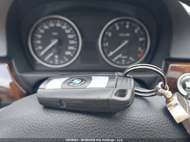 12639023 :رقم المزاد ، WBAPK7C50BF087503 vin ، 2011 Bmw 328 Xi مزاد بيع