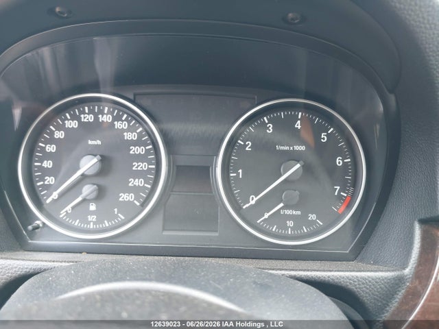 12639023 :رقم المزاد ، WBAPK7C50BF087503 vin ، 2011 Bmw 328 Xi مزاد بيع