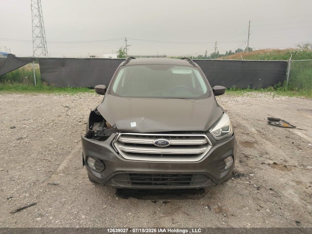 Продажа на аукционе авто 2017 Ford Escape Se, vin: 1FMCU9G99HUA16997, номер лота: 12639027