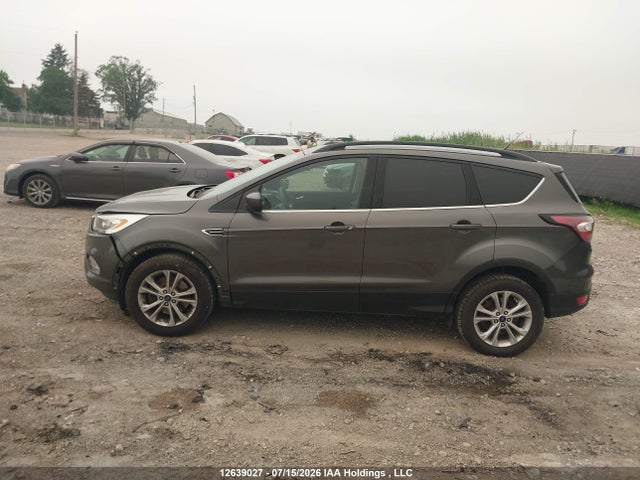 Продажа на аукционе авто 2017 Ford Escape Se, vin: 1FMCU9G99HUA16997, номер лота: 12639027