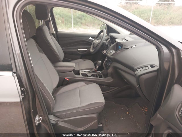 Продажа на аукционе авто 2017 Ford Escape Se, vin: 1FMCU9G99HUA16997, номер лота: 12639027
