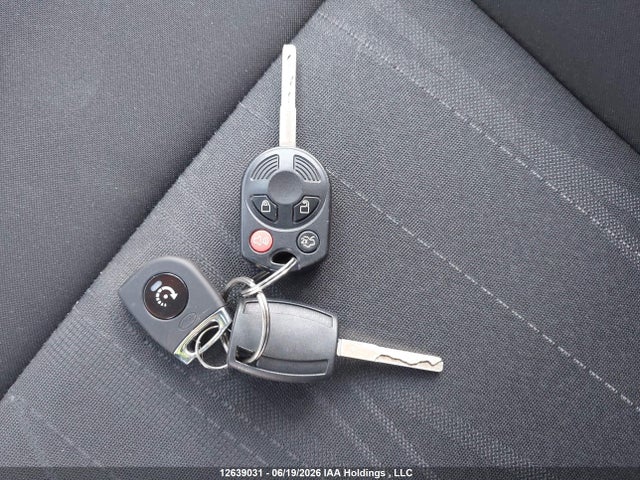 2017 Ford Focus S მანქანა იყიდება აუქციონზე, vin: 1FADP3E23HL261132, აუქციონის ნომერი: 12639031
